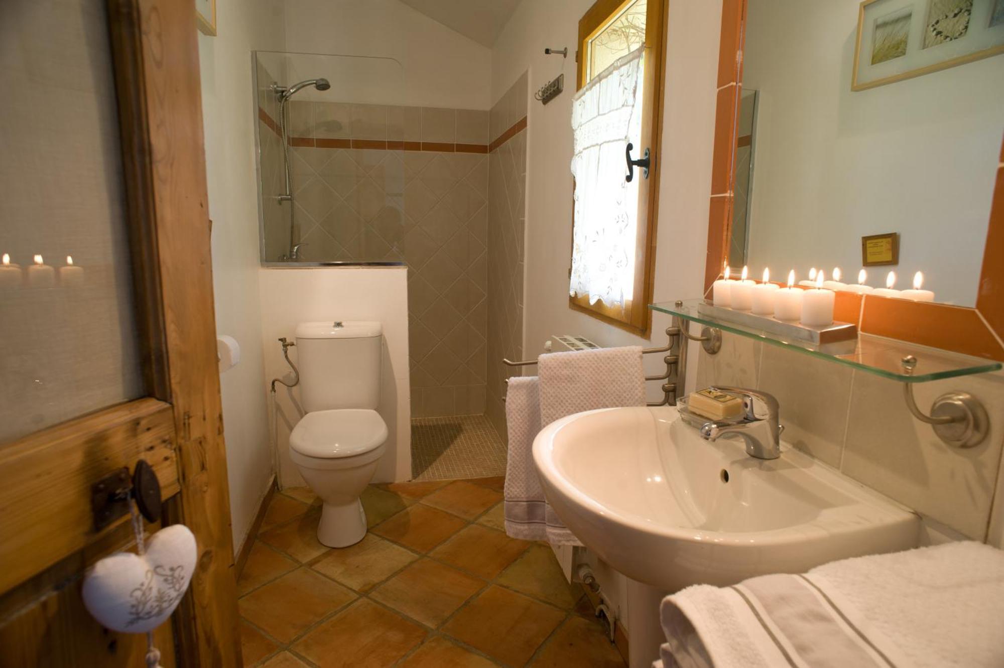 Grans Chambres D'Hotes Domaine Des Machottes المظهر الخارجي الصورة